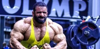 Hadi Choopan injects synthol