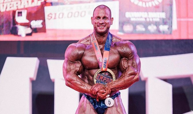 michal-krizo-spain-2023-olympia-qualified