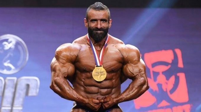 Hadi-Choopan-wins-2024-Arnold-Classic