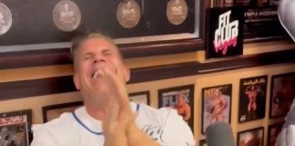 Have you ever seen Jay Cutler laugh so much? seen Jay Cutler laugh